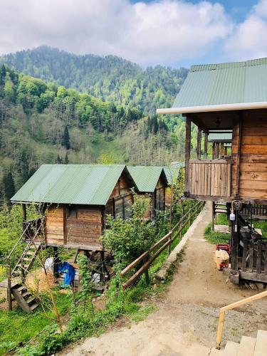 Bumbulay Pansiyon / İki Kişilik Double Yataklı Bungalov Evde / Kişi Başı Konaklama