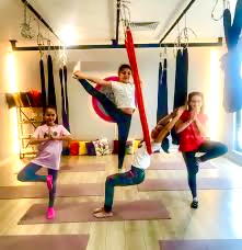 Nejla Ceylan Özveren ile Pranayoga Mat ve Hamak Yoga Çocuk Uzmanlık Programı