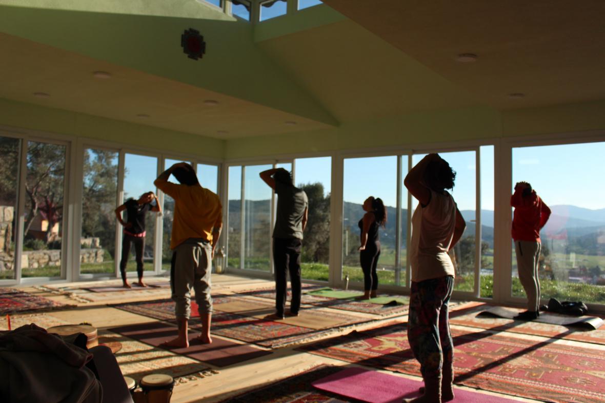 25 Günde 200 saat Hatha-Vinyasa Yoga TTC Çiğdem Sarı Fraser