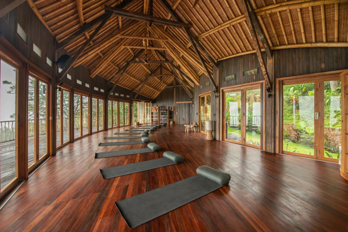 Sekala-Niskala: A Sacred Journey Through Bali’s Seen and Unseen Ulli A