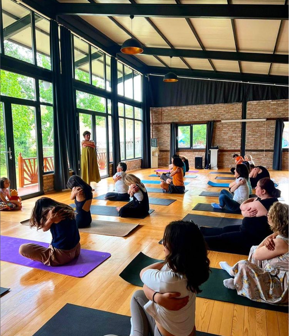 Bütünsel Şifa Kampı : Yoga, Meditasyon ve Ayurveda Gönül Uzun