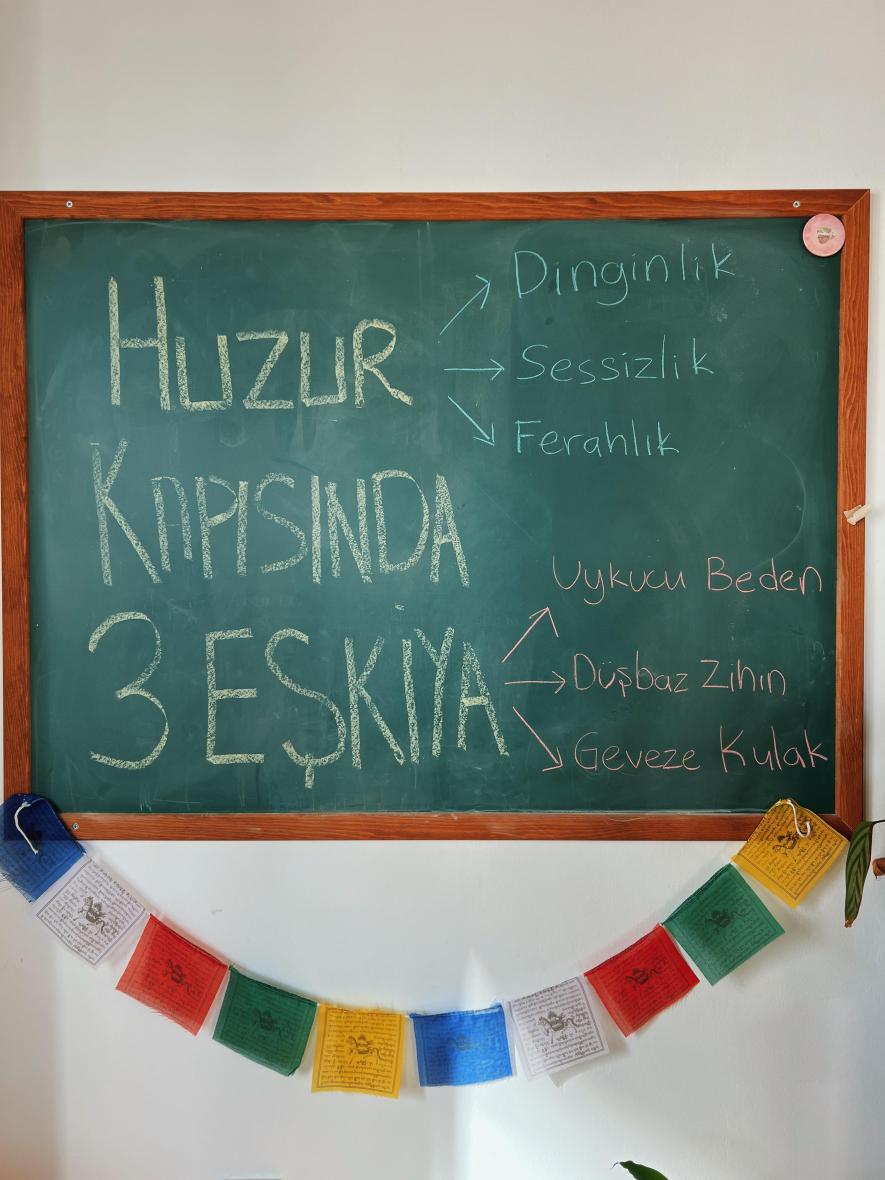 Huzur Kapısında 3 Eşkiya Senem Râbia Sekban