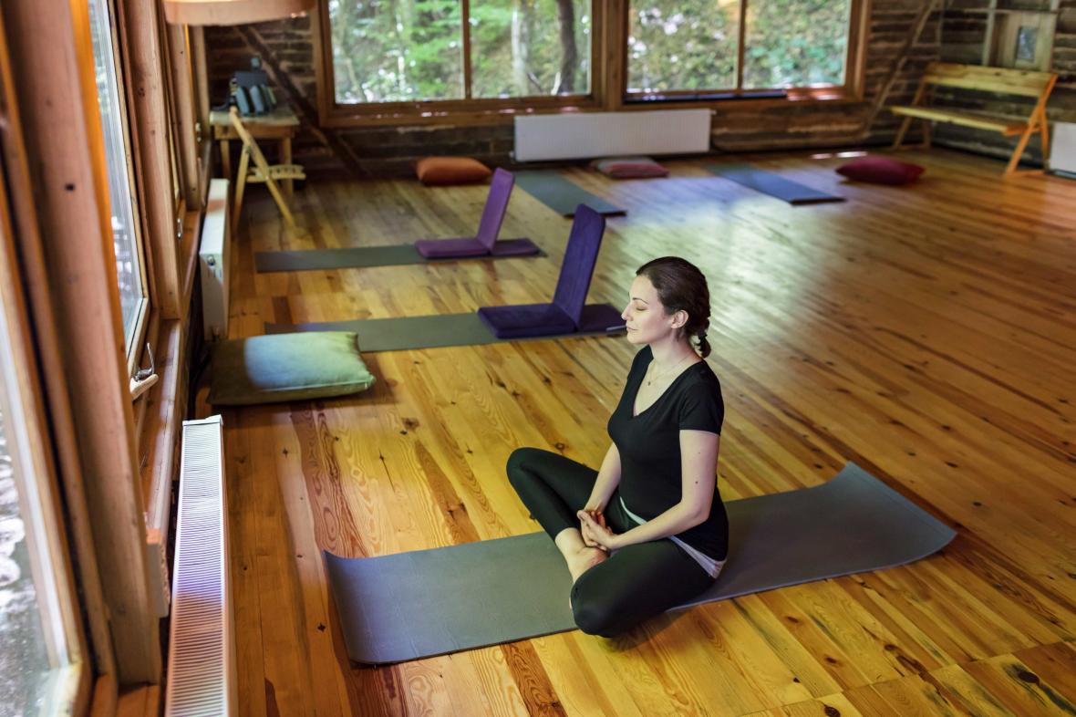 İçsel Dönüşüm Yoga ve Meditasyon Kampı Burcu Öztınaz